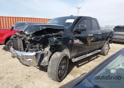 2017 Ram 2500 Big Horn 4X4 6'4 Box z USA, uszkodzony, nr VIN 3C6UR5DL0HG694499